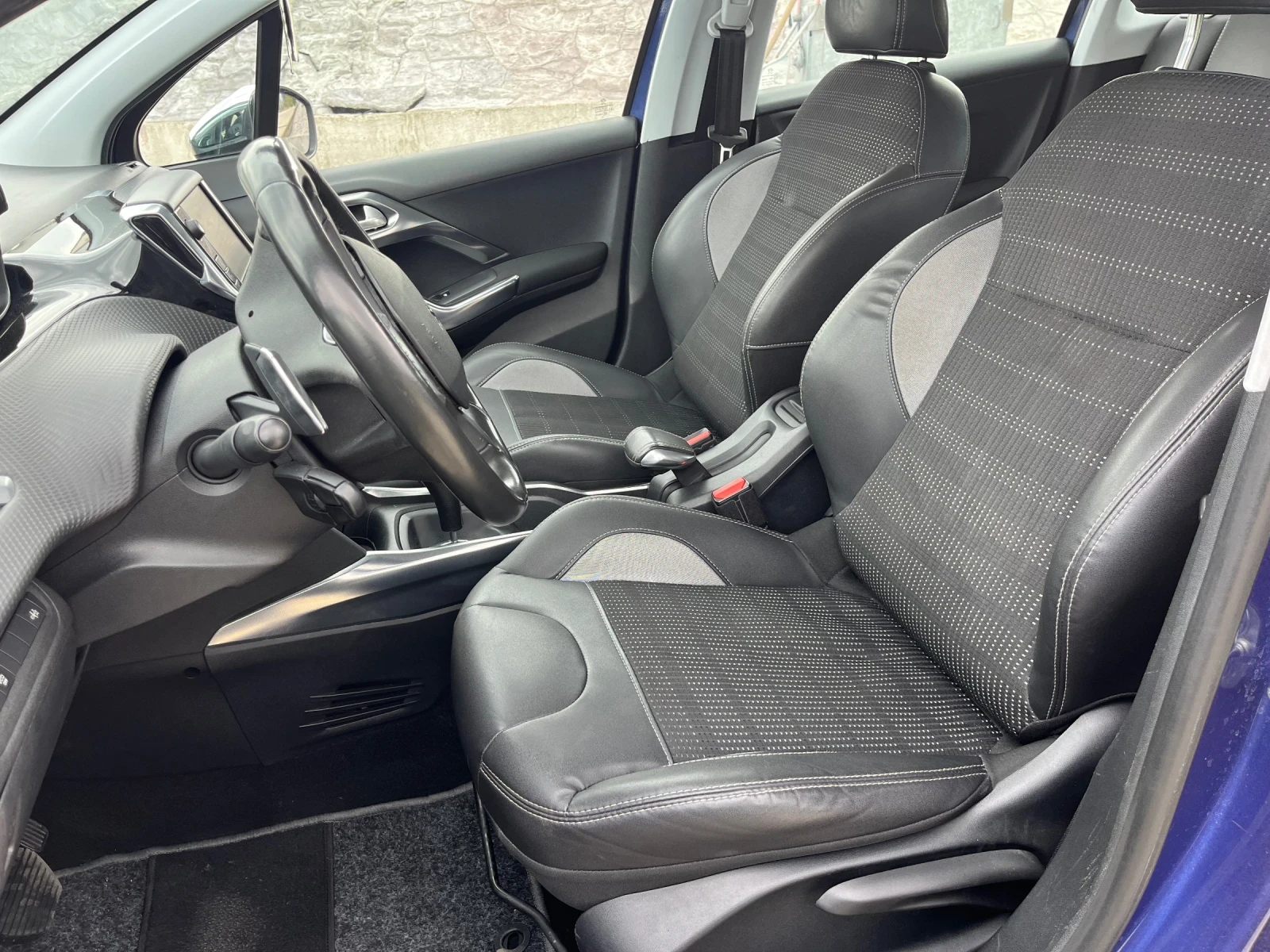 Peugeot 2008 1.6HDI ALLURE, снимка 7 - Автомобили и джипове - 54391943