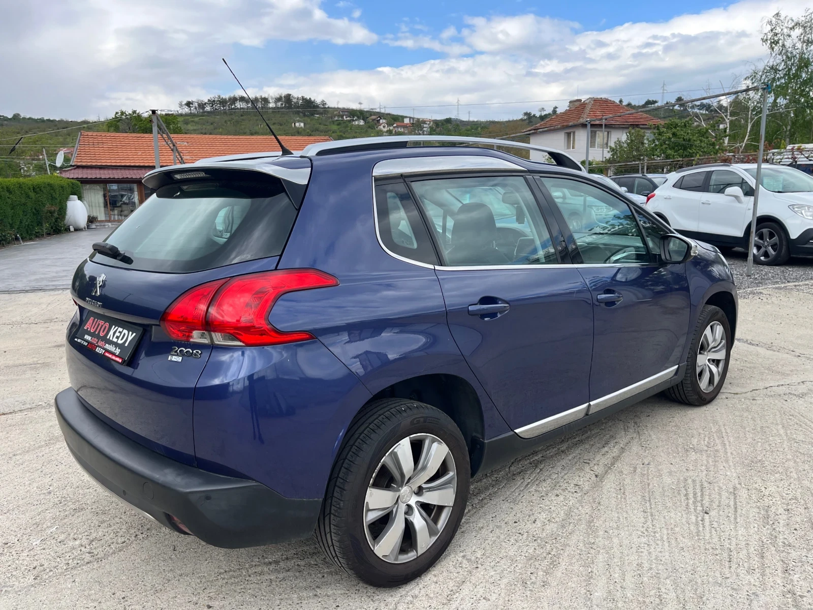 Peugeot 2008 1.6HDI ALLURE, снимка 5 - Автомобили и джипове - 54391943