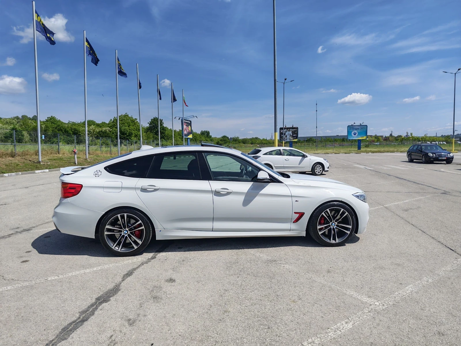 BMW 330 D X-drive, Grand Turismo, M-performance , снимка 6 - Автомобили и джипове - 54637253