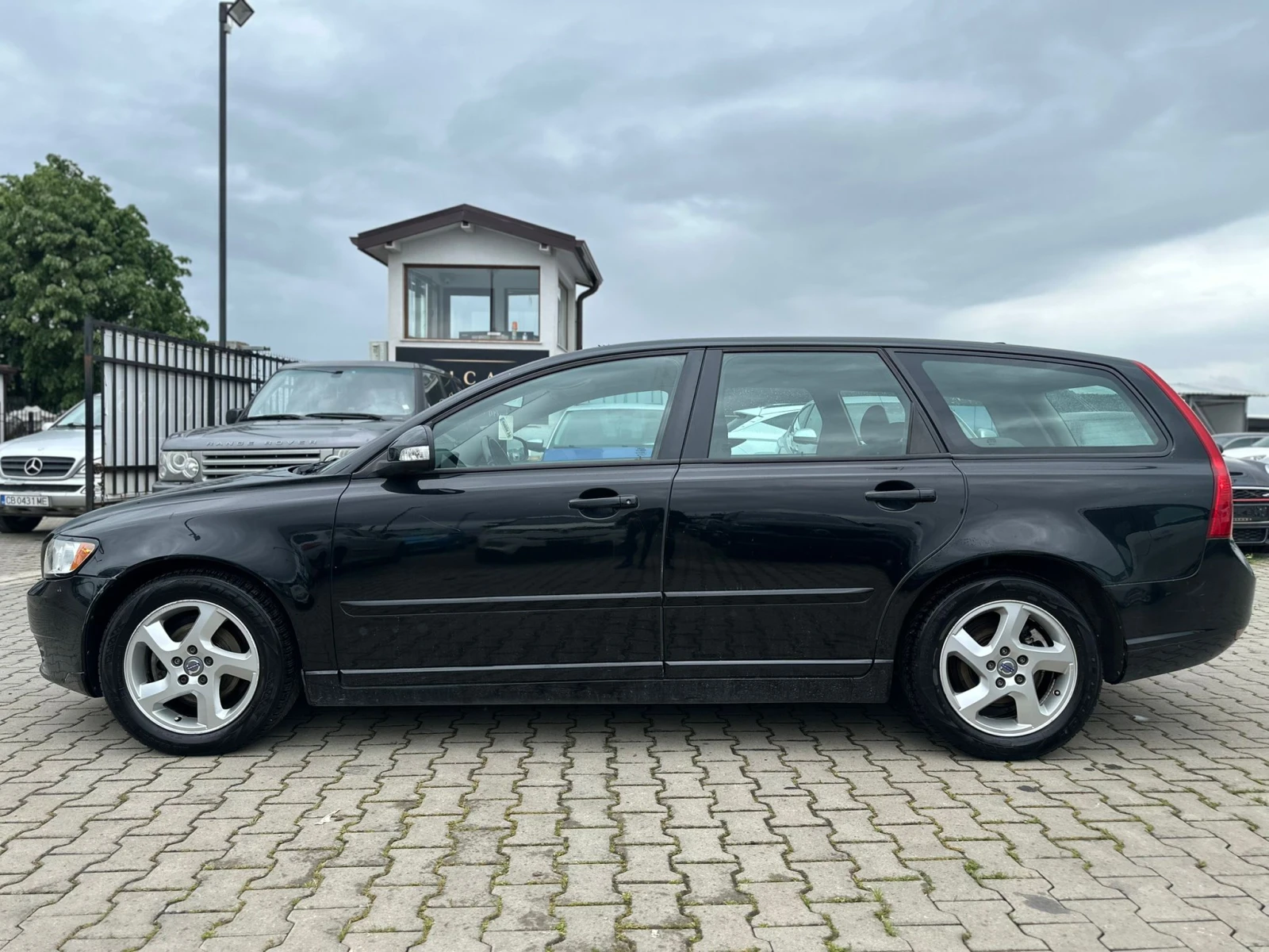 Volvo V50 / 1.6D / 114 HP / EURO 5 /, снимка 2 - Автомобили и джипове - 54642868