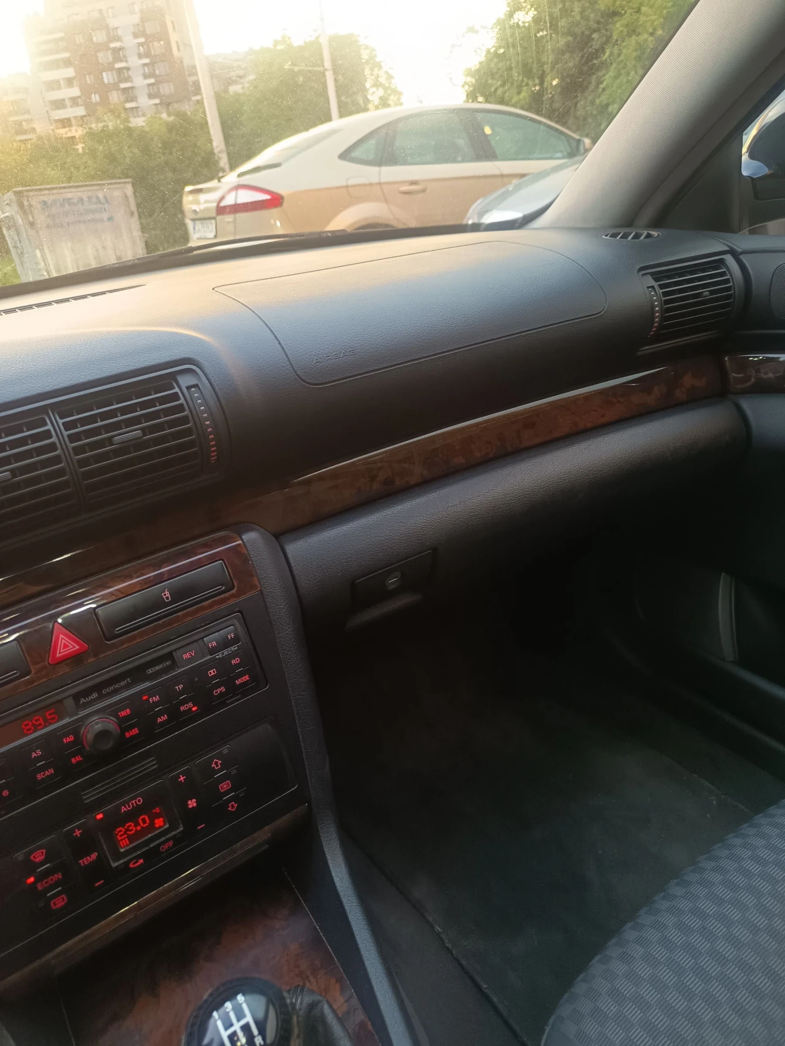 Audi A4, снимка 13 - Автомобили и джипове - 54887039