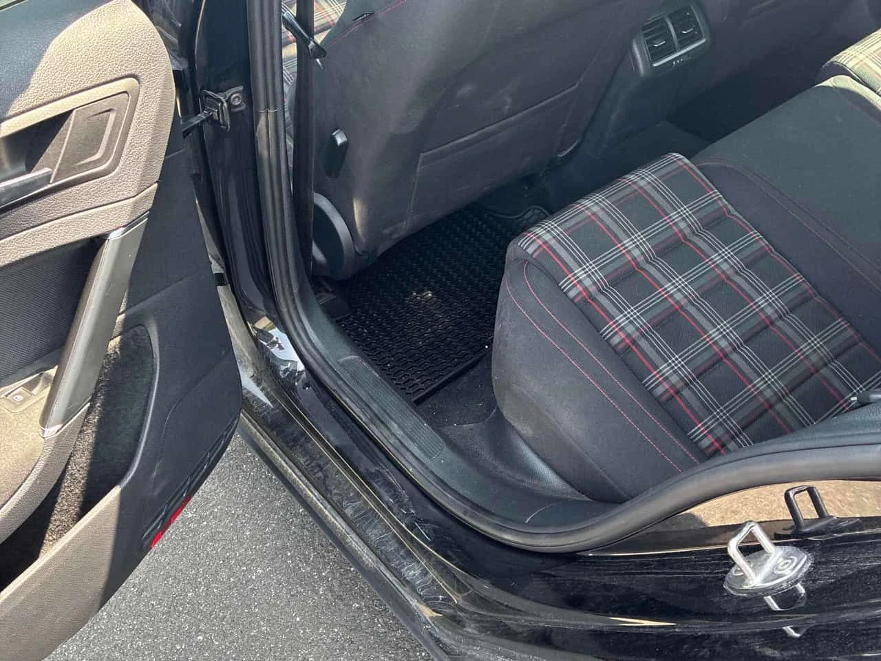 VW Golf * GTI* 5 door Manual * АВТОКРЕДИТ* , снимка 13 - Автомобили и джипове - 55411058