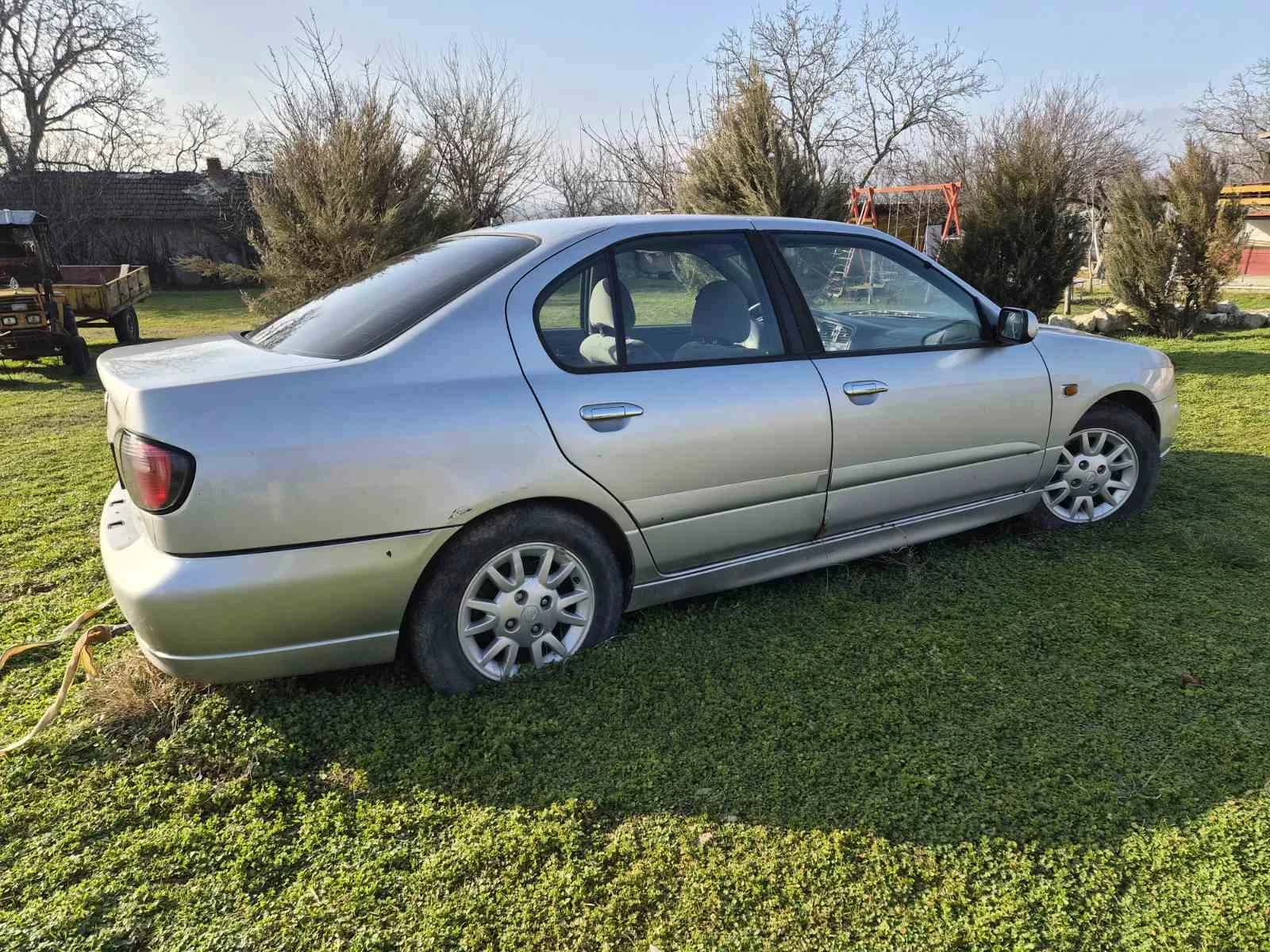 Nissan Primera, снимка 3 - Автомобили и джипове - 55497159