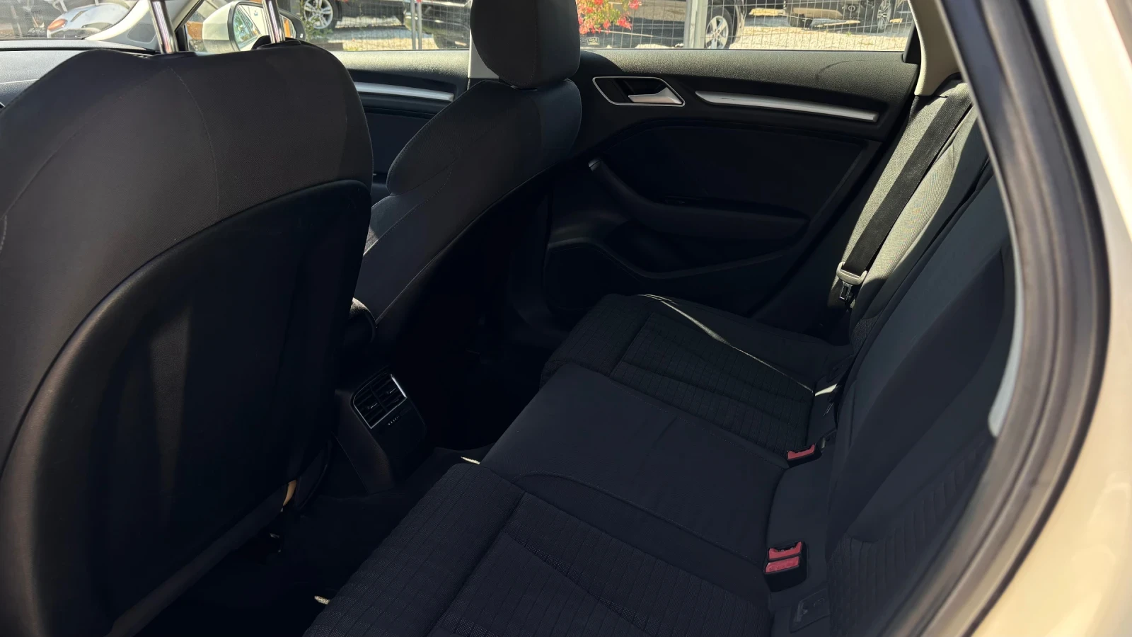 Audi A3 Нов внос от Италия Sportback, снимка 8 - Автомобили и джипове - 55627745