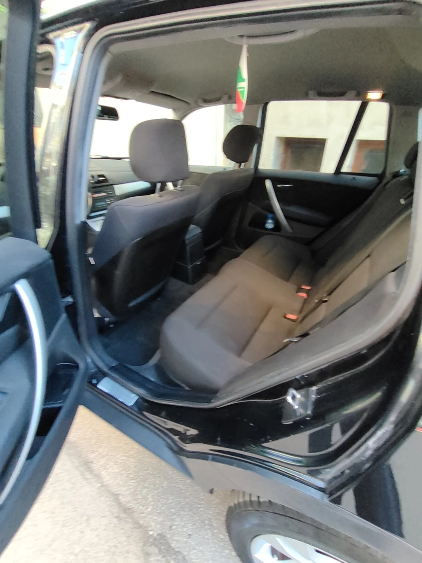 BMW X3 2.0 D, снимка 6 - Автомобили и джипове - 55903493
