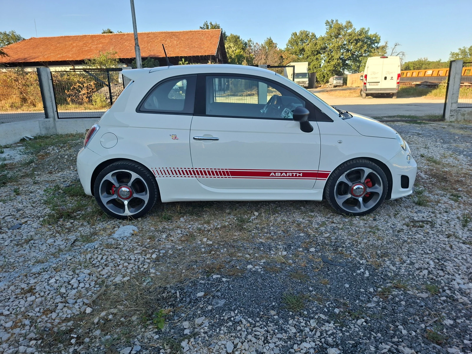 Fiat 500 ABARTH, снимка 4 - Автомобили и джипове - 55993382