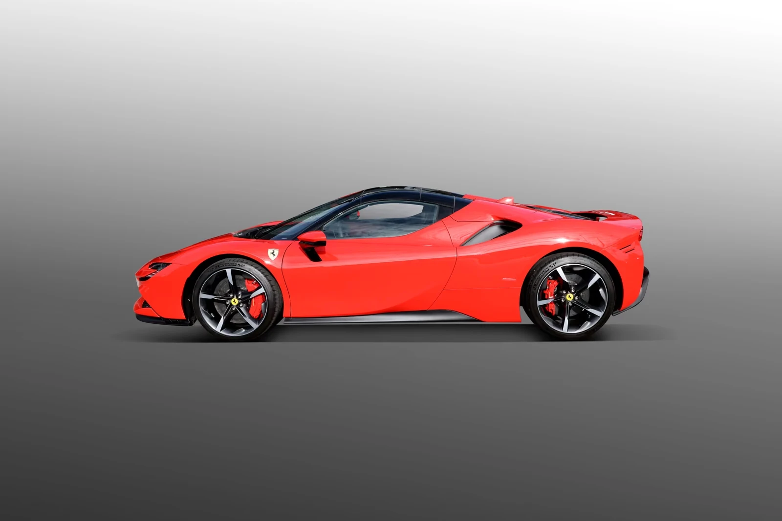 Ferrari SF 90 SPIDER/LIFT/CARBON/SCUDERIA/PPF/LED/ | Mobile.bg � ����������� 4