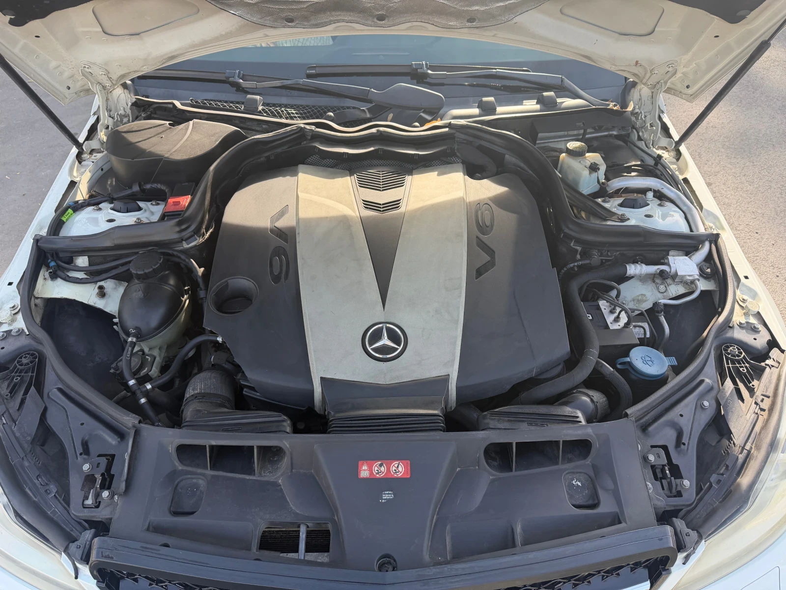 Mercedes-Benz C 350, снимка 16 - Автомобили и джипове - 56587318