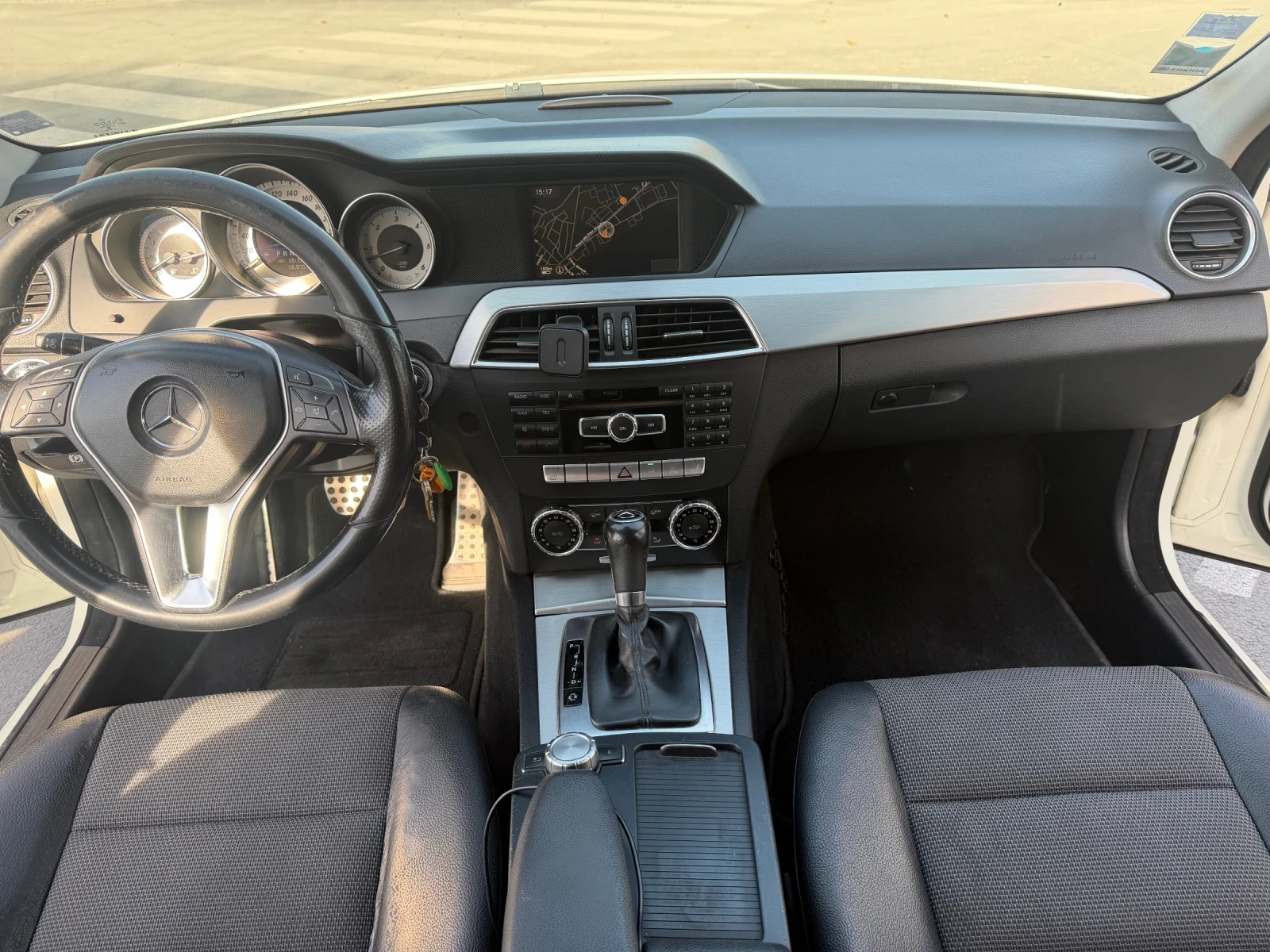 Mercedes-Benz C 350, снимка 13 - Автомобили и джипове - 56587318