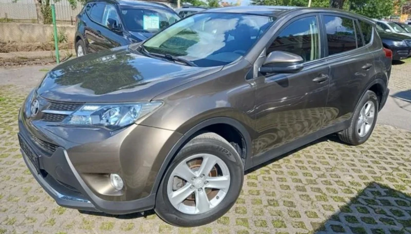 Toyota Rav4, снимка 2 - Автомобили и джипове - 48721678