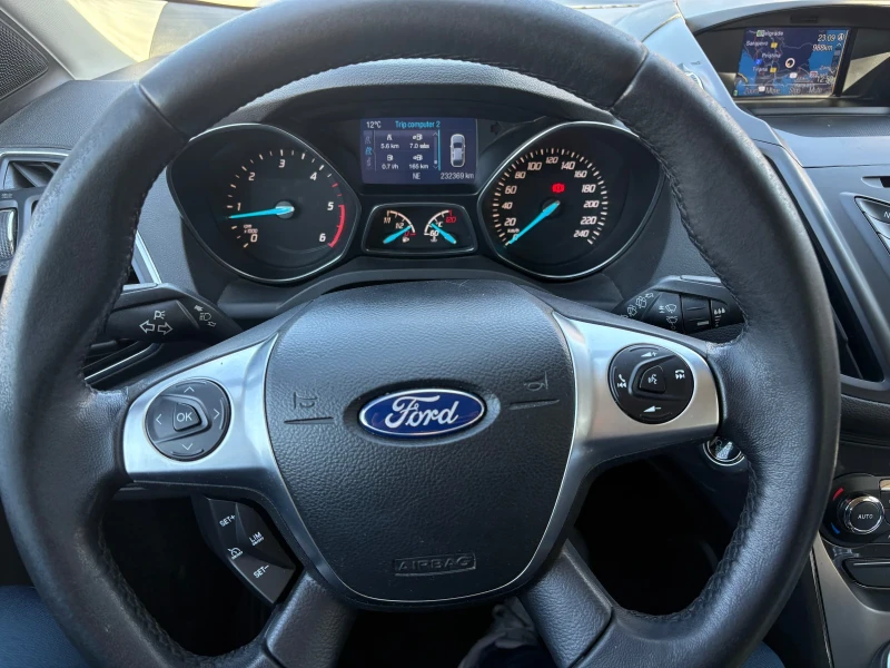 Ford Kuga 2.0TDCI , снимка 6 - Автомобили и джипове - 52306099