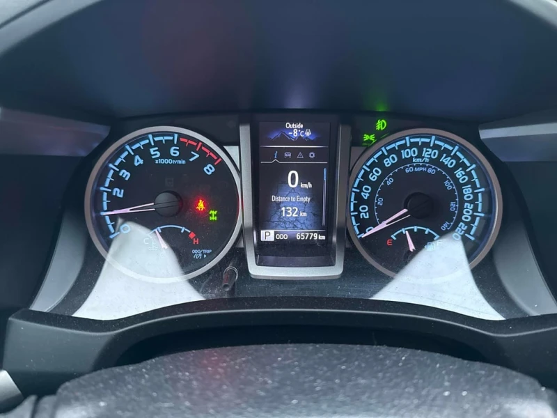 Toyota Tacoma * 4x4 Double Cab Auto * CARFAX * БЕЗ ПЪРВОНАЧАЛНА , снимка 8 - Автомобили и джипове - 52865769