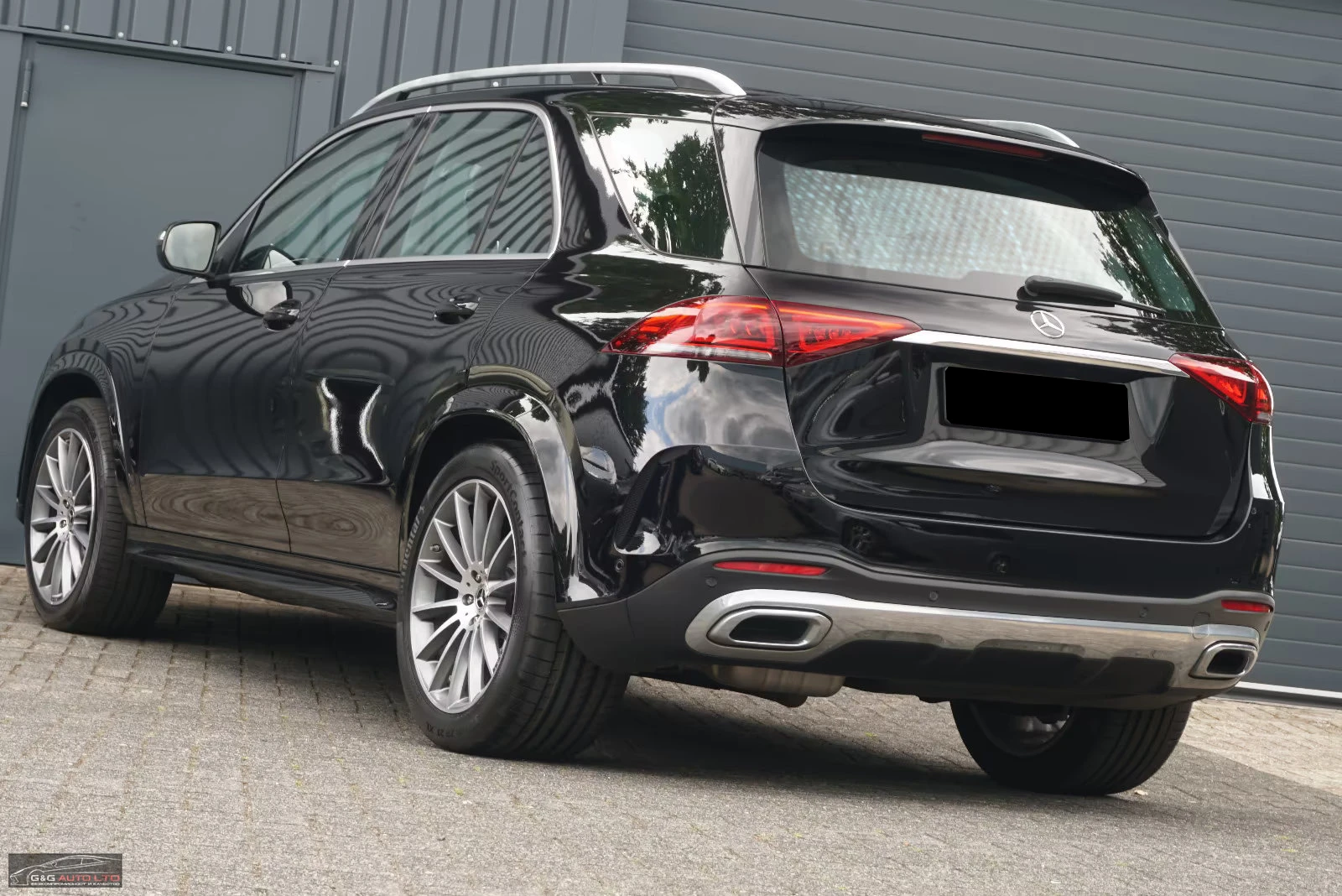 Mercedes-Benz GLE 400 d/4MATIC/AMG/330HP/ACC/CARPLAY/CAM/MEMO/CPIT./400f - изображение 4