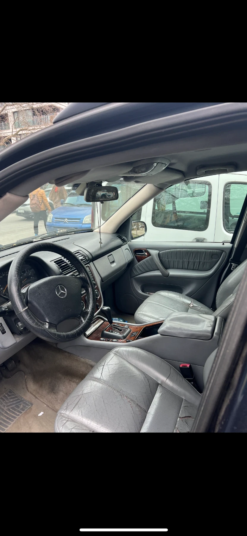 Mercedes-Benz ML 270 КАПАРИРАНА - изображение 7