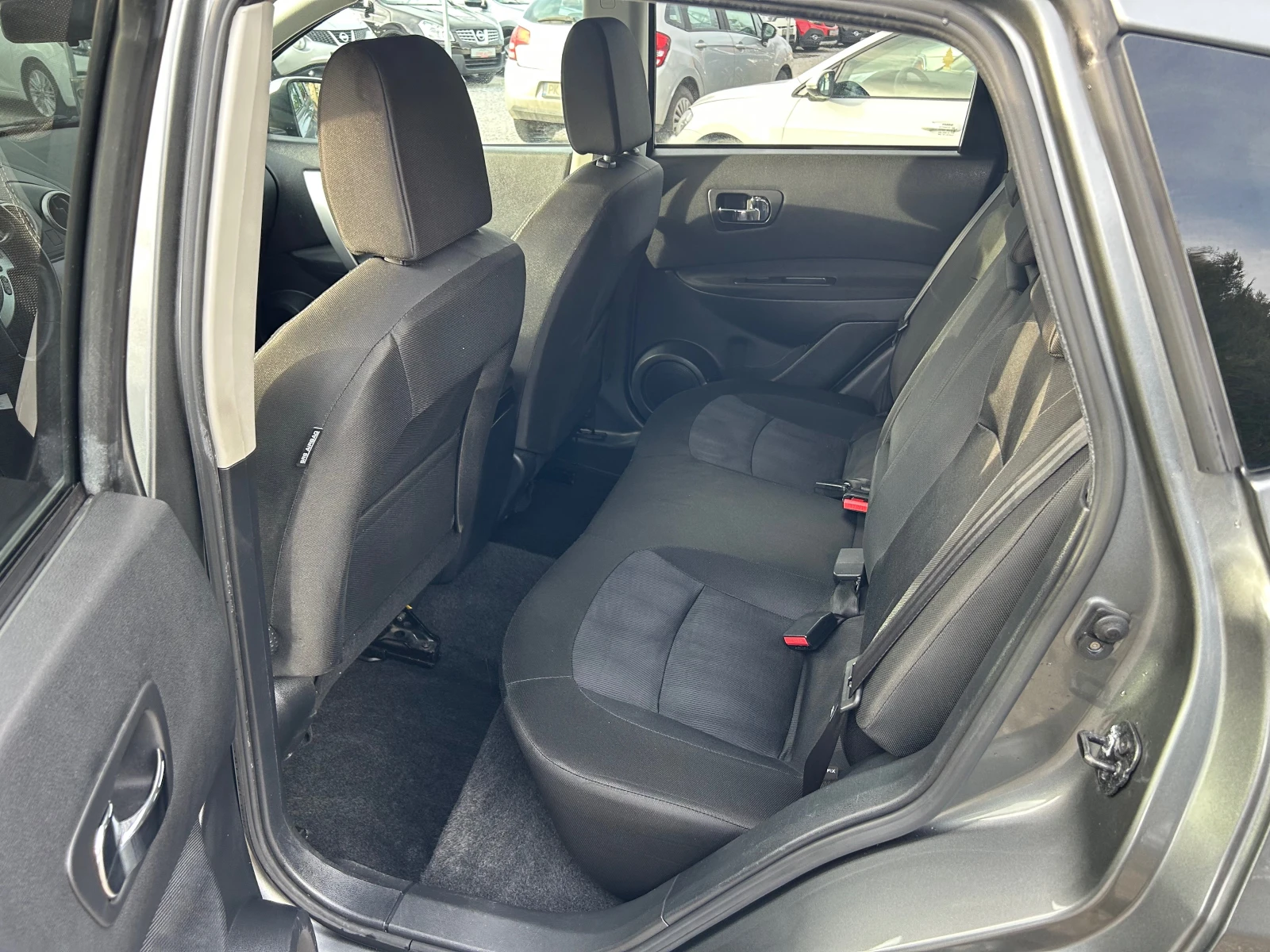 Nissan Qashqai 2.0DCI 4X4 EURO5A n-tec | Mobile.bg � ����������� 13