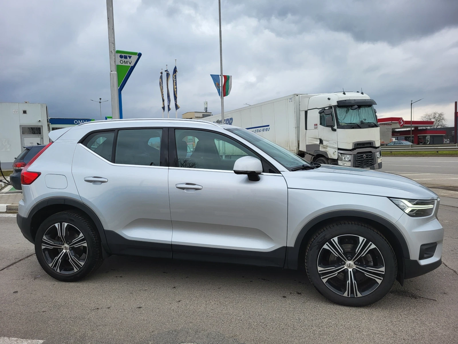 Volvo XC40 2.0 D3 150 KC AWD INSCRIPTION  - изображение 4