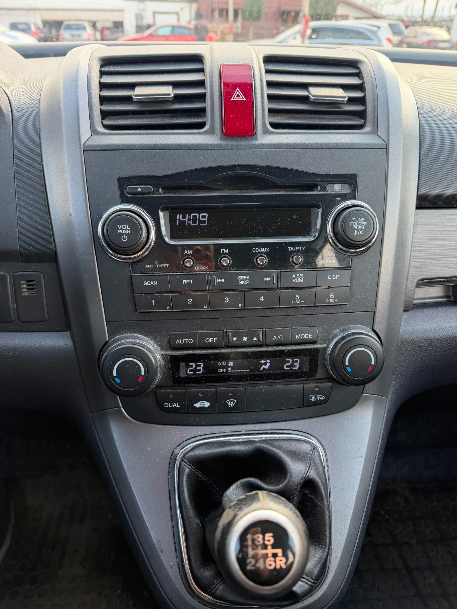 Honda Cr-v 2.2CTDI 4X4 EURO 4, снимка 12 - Автомобили и джипове - 53726176