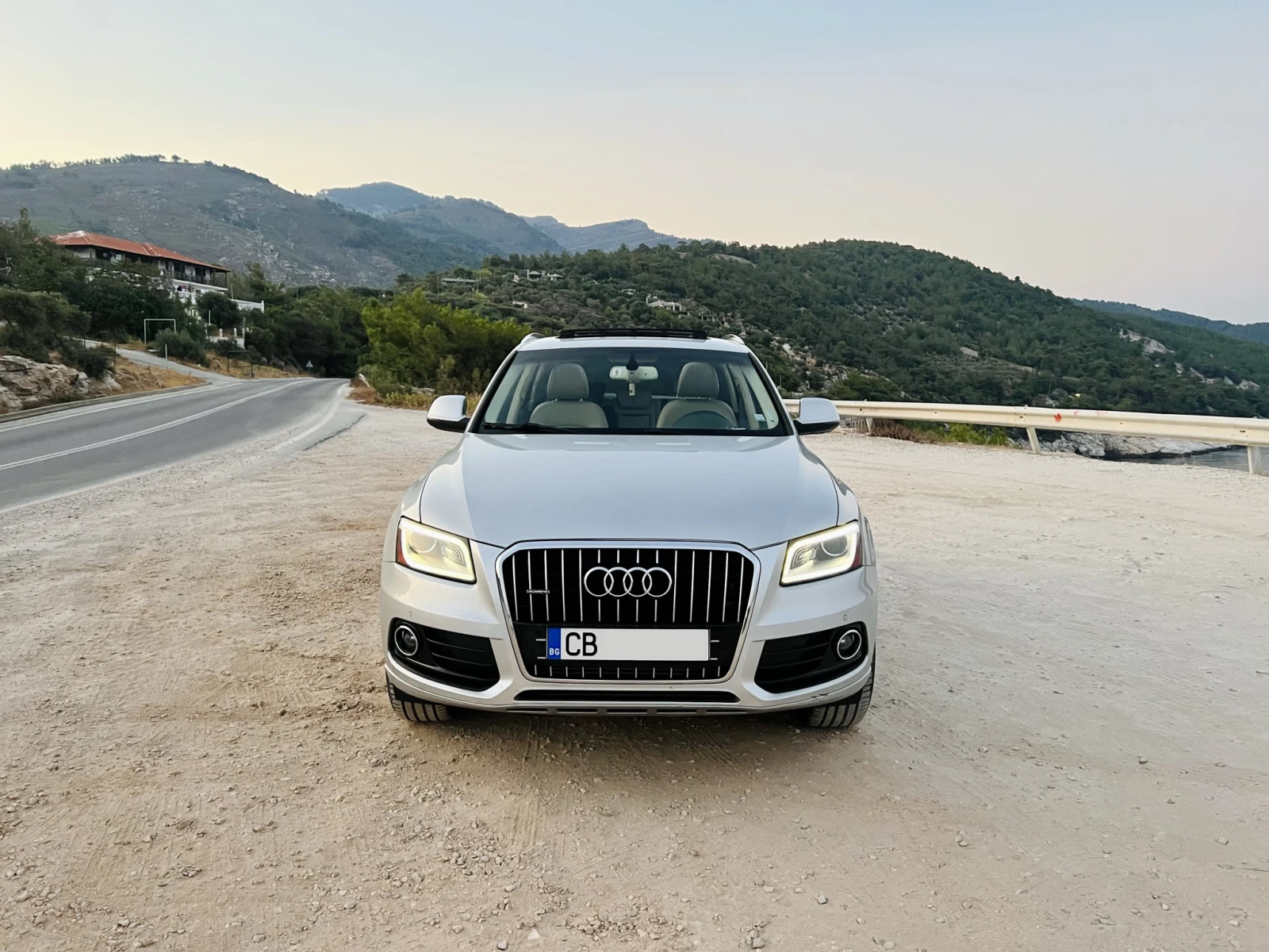 Audi Q5 2.0, снимка 2 - Автомобили и джипове - 53762492