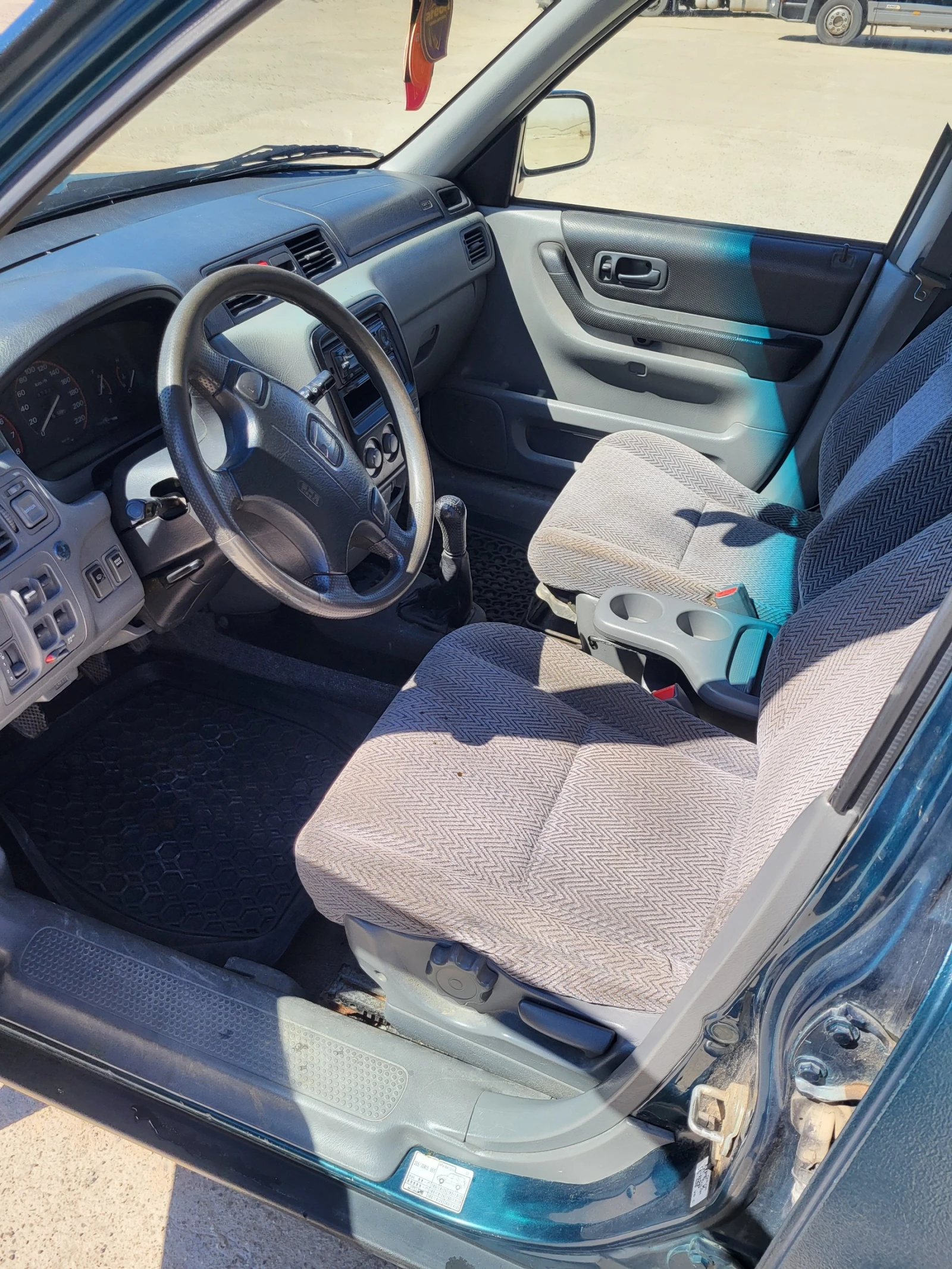 Honda Cr-v ГАЗ/БЕНЗИН 2.0I, снимка 5 - Автомобили и джипове - 54146801