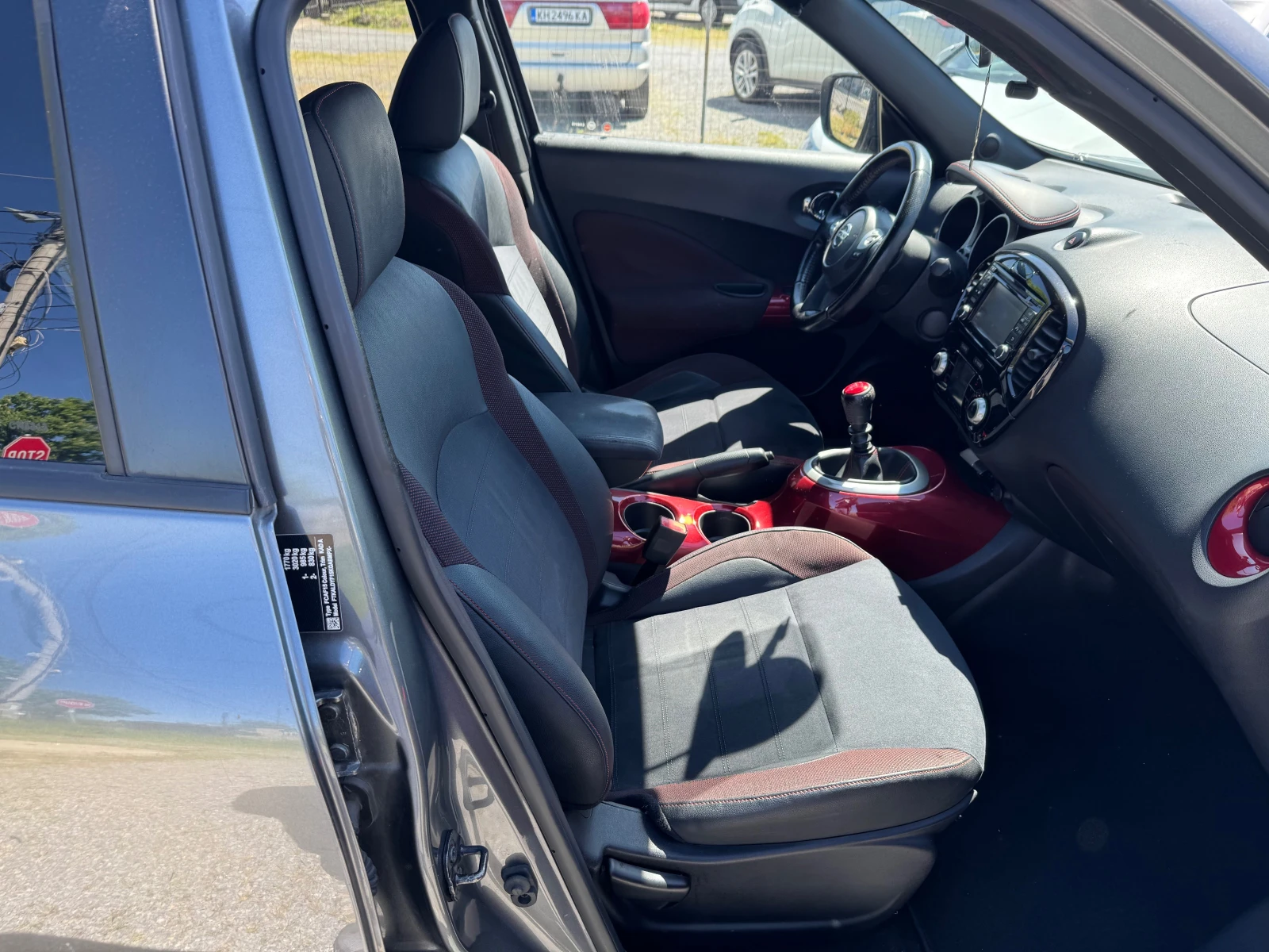 Nissan Juke 1.5 DCI TEKNA NAVI KAMERA EURO 6B, снимка 14 - Автомобили и джипове - 54329582