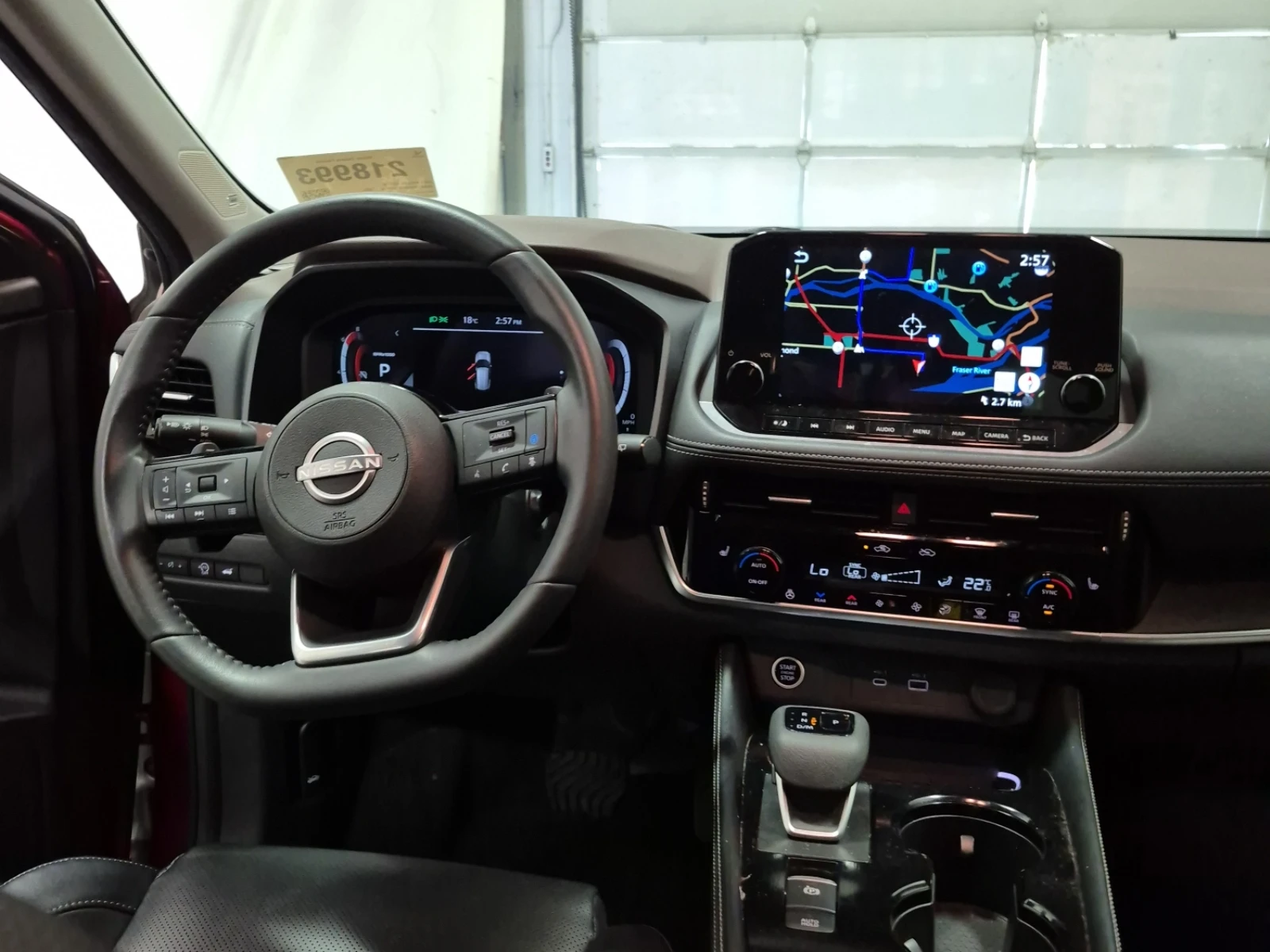 Nissan Rogue PLATINUM* ПОДГРЕВ* BOSE* КАМЕРА* PANO* М. ТОЧКА, снимка 8 - Автомобили и джипове - 54427852