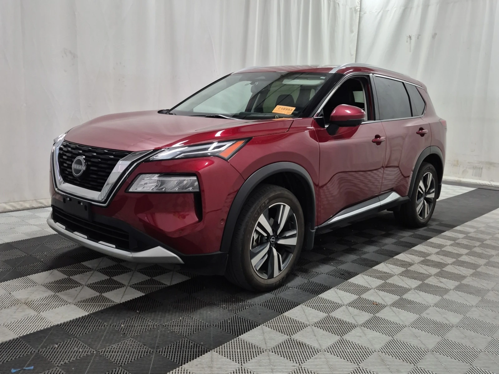 Nissan Rogue PLATINUM* ПОДГРЕВ* BOSE* КАМЕРА* PANO* М. ТОЧКА