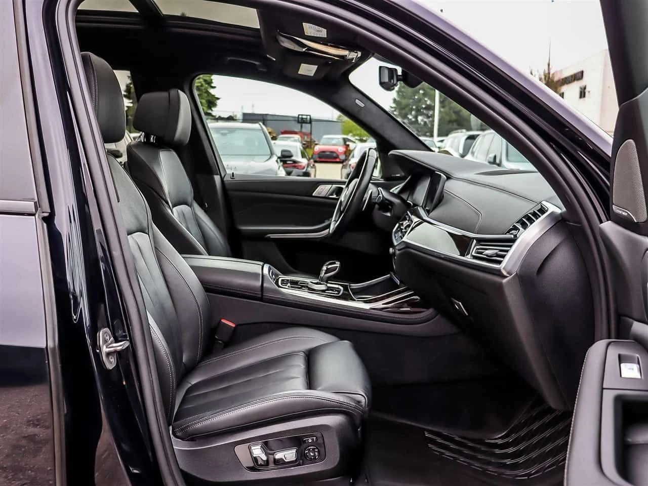 BMW X7 * CARFAX * ���� �� �� | Mobile.bg � ����������� 12