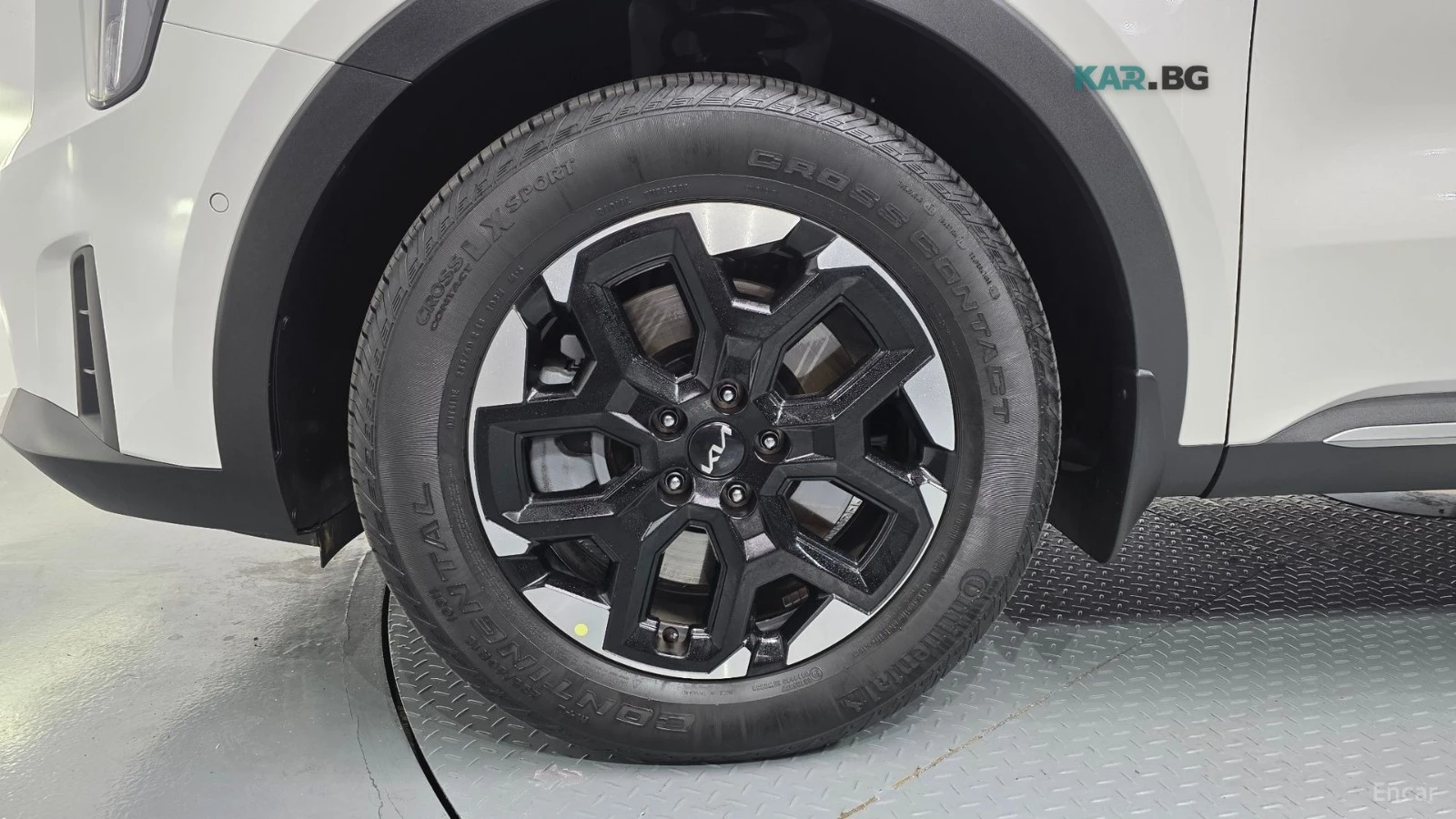 Kia Sorento 4TH GENERATION 2.2 DIESEL/360/HUD/DISTRONIC, снимка 6 - Автомобили и джипове - 54870905