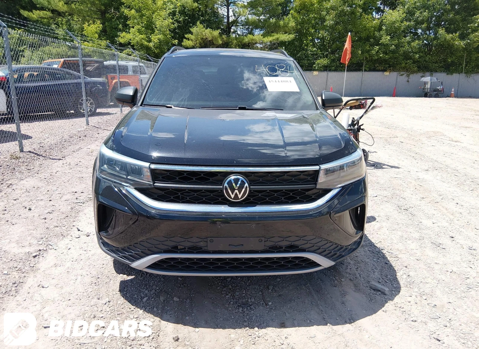 VW Taos 1.5T S 4MOTION | Digital cockpit, снимка 2 - Автомобили и джипове - 55151547