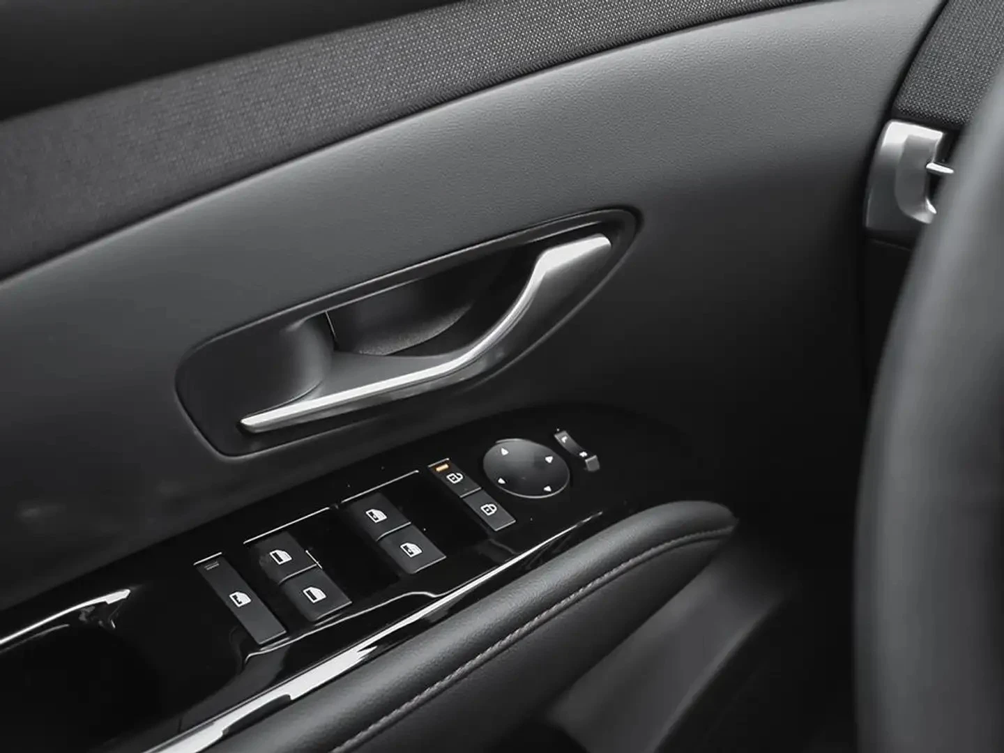 Hyundai Tucson PREFERRED ЦЕНА ДО БЪЛГАРИЯ АВТОКРЕДИТ, снимка 11 - Автомобили и джипове - 55940191
