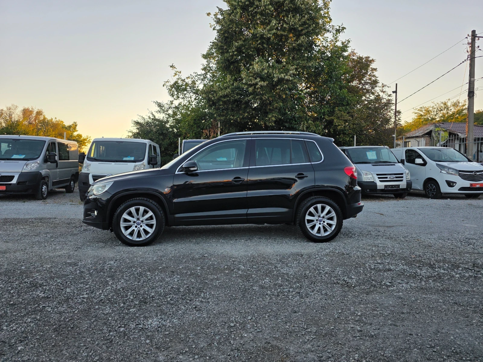 VW Tiguan 2.0tsi 4motion 4x4 Панорама, снимка 11 - Автомобили и джипове - 55965434