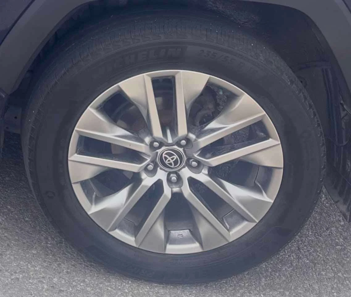 Toyota Rav4 * XLE AWD * CARFAX * БЕЗ ПЪРВОНАЧАЛНА ВНОСКА, снимка 7 - Автомобили и джипове - 56170164