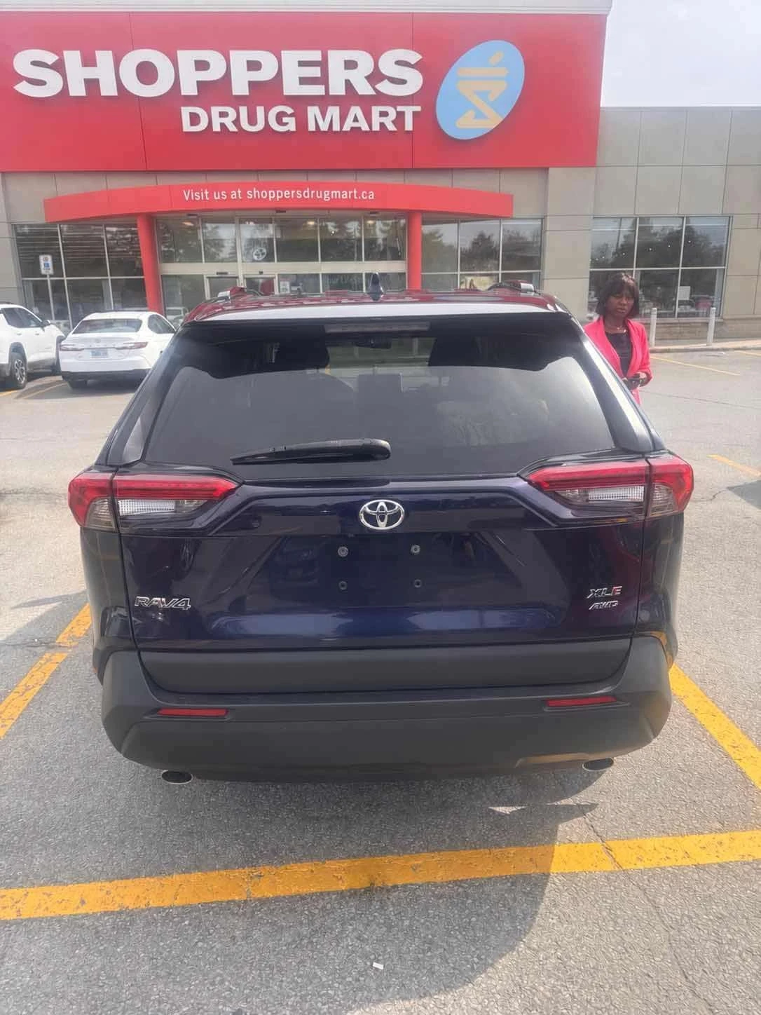 Toyota Rav4 * XLE AWD * CARFAX * БЕЗ ПЪРВОНАЧАЛНА ВНОСКА, снимка 4 - Автомобили и джипове - 56170164