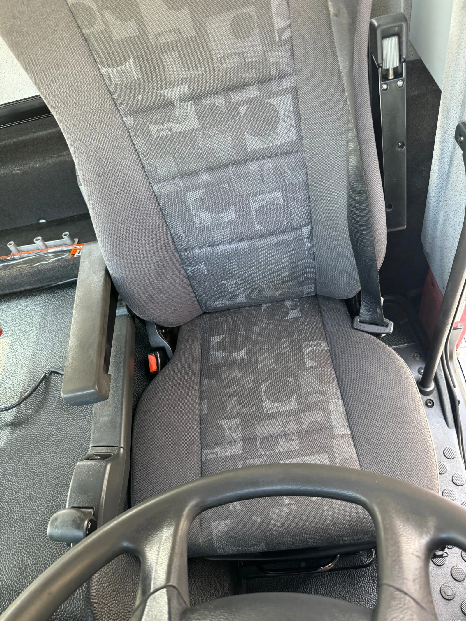 Mercedes-Benz Actros Aktros 3346   6x6 | Mobile.bg   11