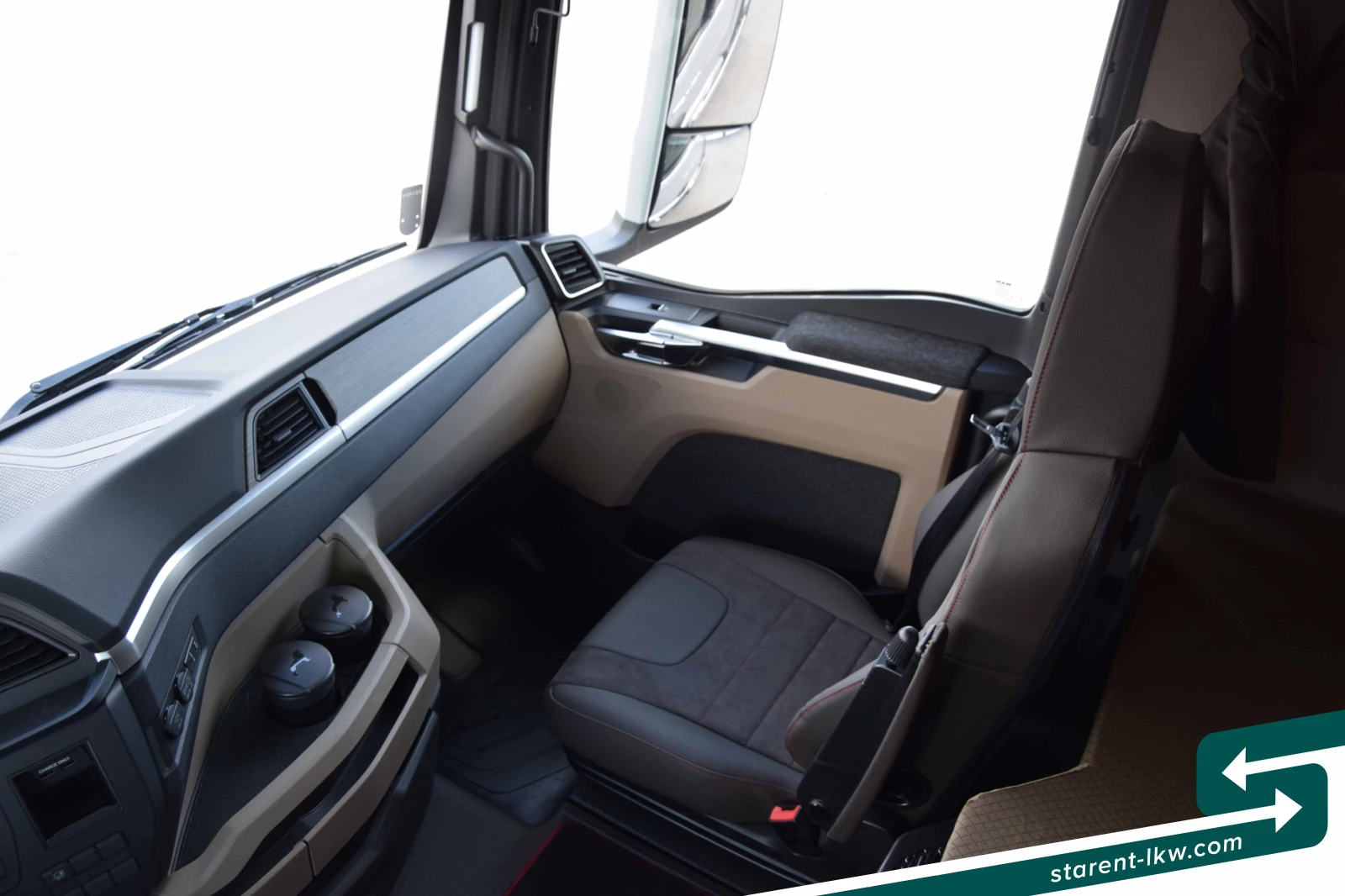 Man Tgx SZM26110, снимка 17 - Камиони - 55024064