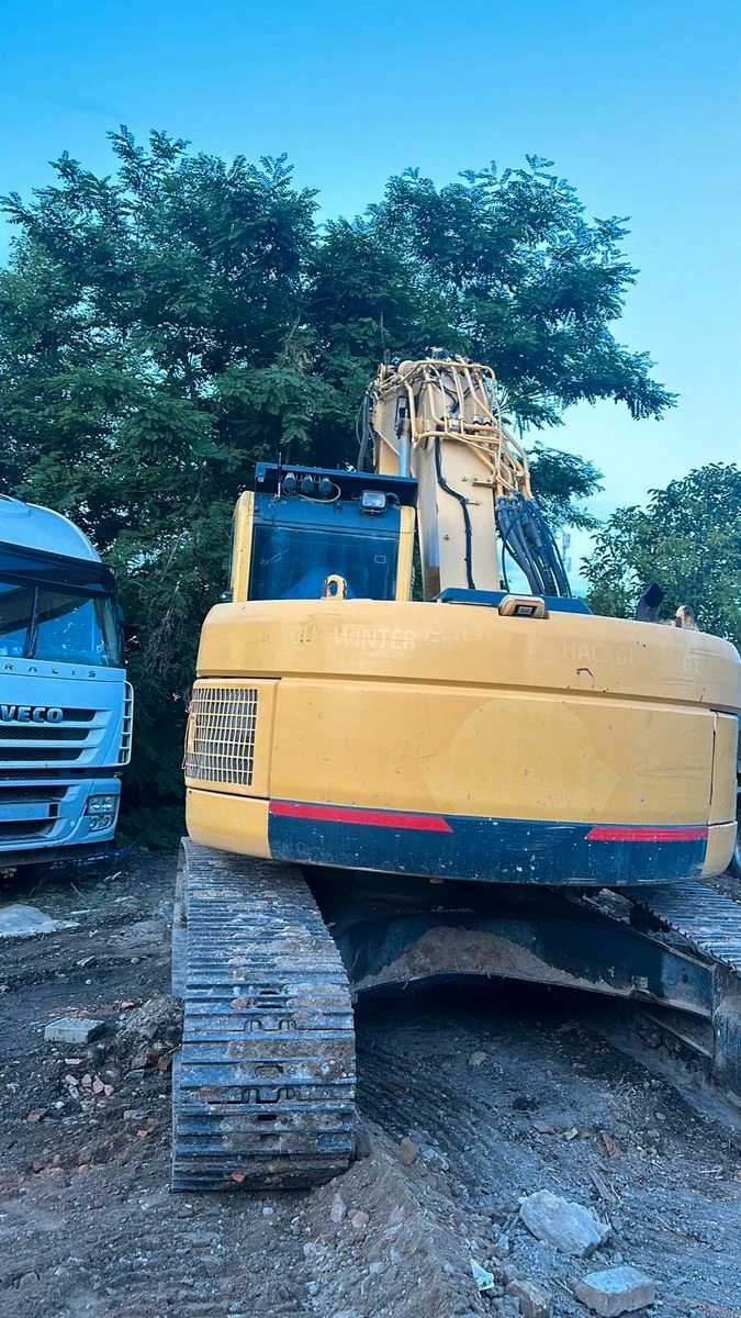 Багер Komatsu PC228USLC-8, снимка 2 - Индустриална техника - 48982722