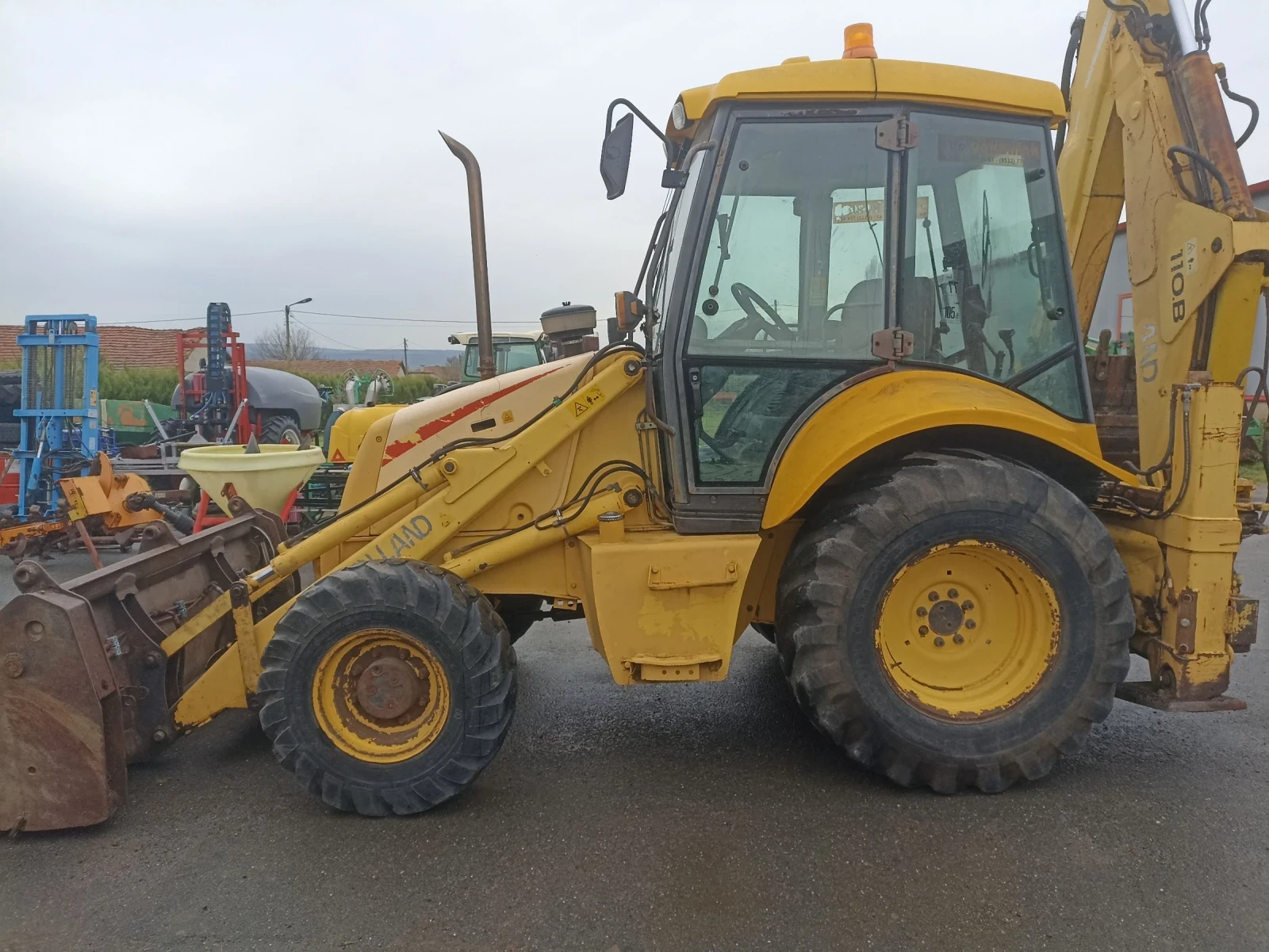 Багер New Holland, снимка 2 - Индустриална техника - 54284808