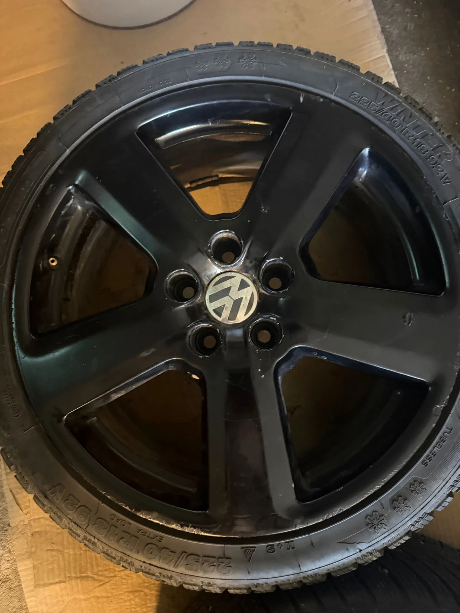 ���� � ������ 225/40R18 | Mobile.bg � ����������� 3