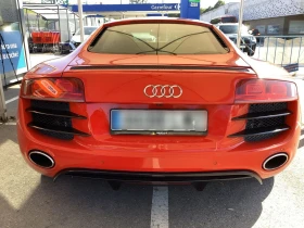 Audi R8 4.2 V8 FSI quattro 49000км., снимка 12