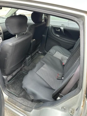 Suzuki Liana 1.6 LPG, снимка 8 - Автомобили и джипове - 53643455