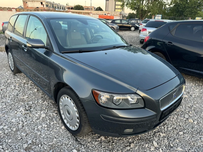 Volvo V50 2.4i KLIMA , снимка 7 - Автомобили и джипове - 47117791