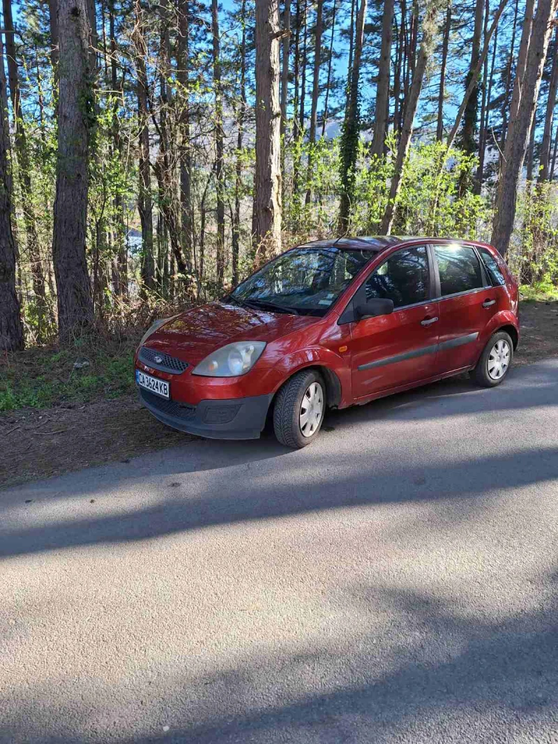 Ford Fiesta 1.2, снимка 2 - Автомобили и джипове - 47137094