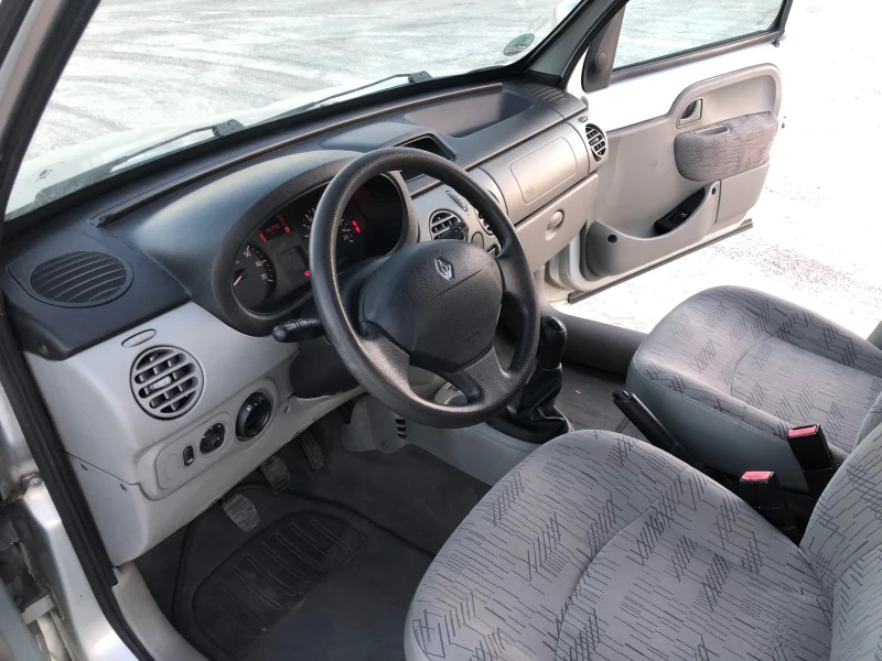 Renault Kangoo 1.5DCI, Клима, 5 места, снимка 13 - Автомобили и джипове - 47916351