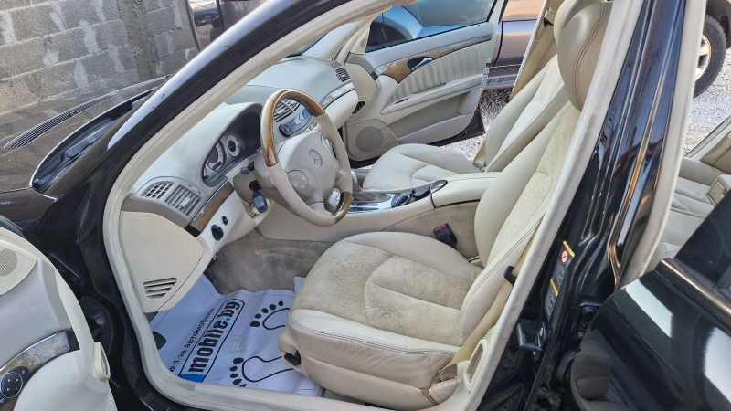 Mercedes-Benz E 320 Pano distronik tv navi podgr , снимка 9 - Автомобили и джипове - 48499300