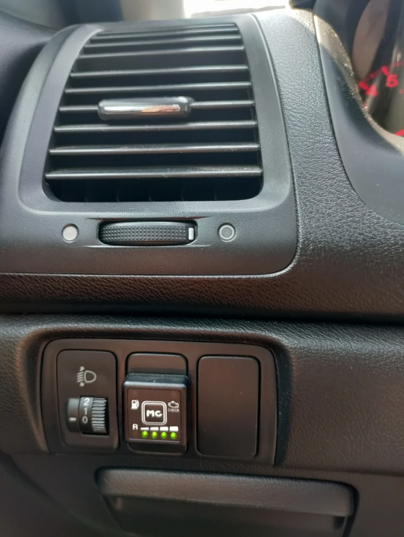 Honda Accord 2.0I, снимка 14 - Автомобили и джипове - 50582707