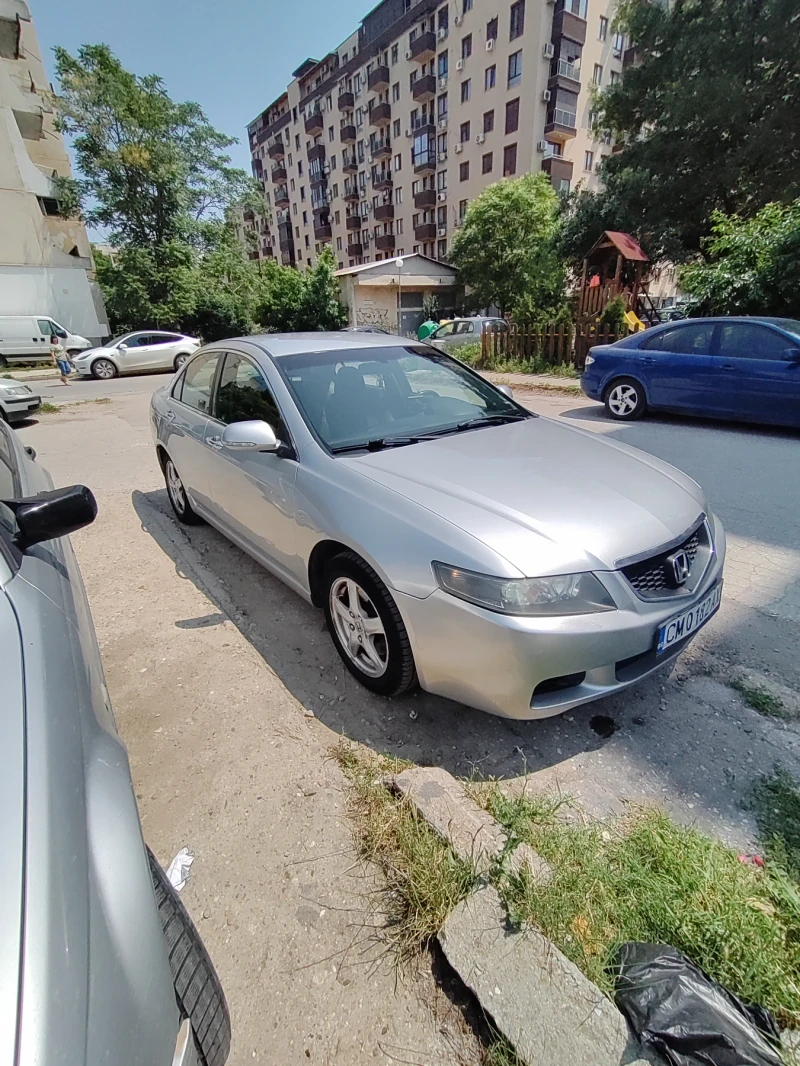 Honda Accord 2.0I, снимка 7 - Автомобили и джипове - 50582707