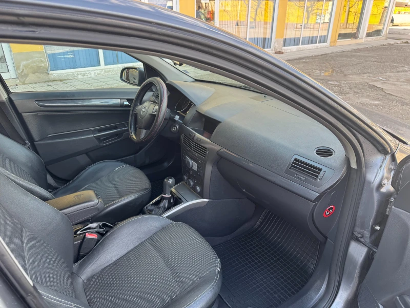 Opel Astra 1.7cdti, снимка 6 - Автомобили и джипове - 53405230