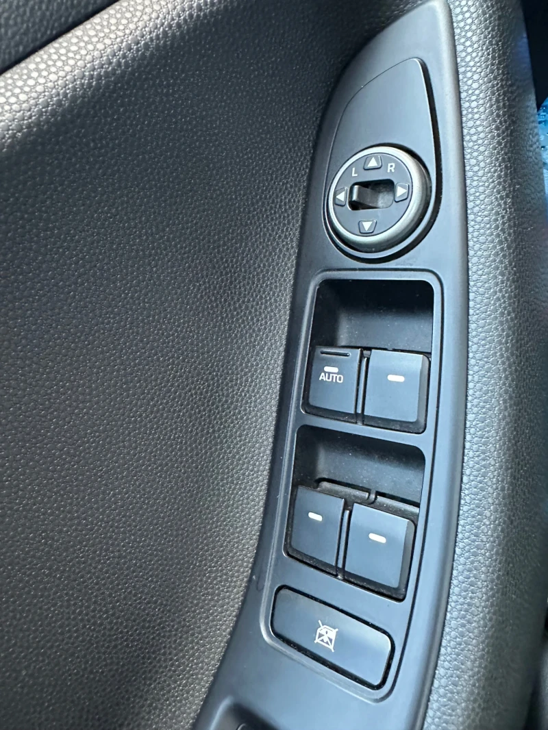 Hyundai I20 YES PLUS !!! , снимка 14 - Автомобили и джипове - 53471370