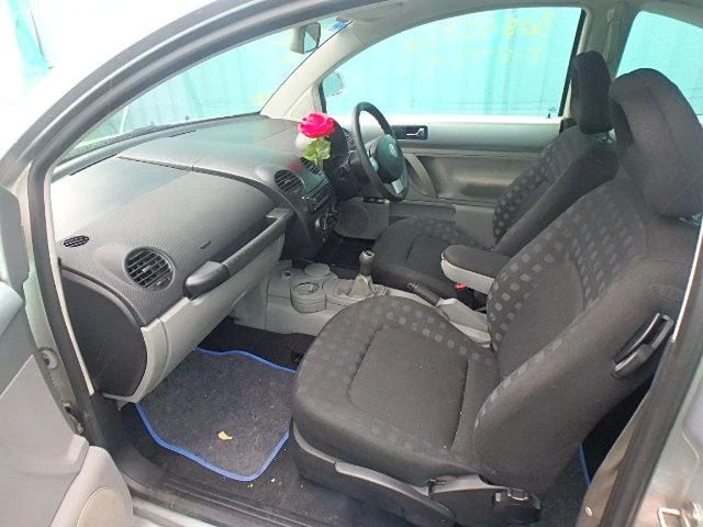 VW New beetle 1.6 2.0na chasti | Mobile.bg � ����������� 11