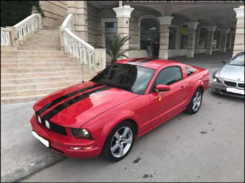 Ford Mustang 4.0, снимка 1 - Автомобили и джипове - 46318402